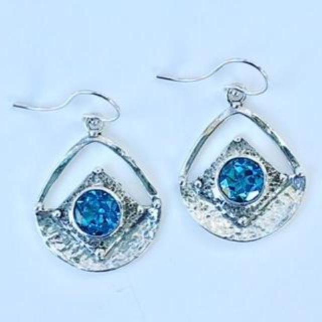 Handcrafted Silver Earings with Swiss Blue Topaz