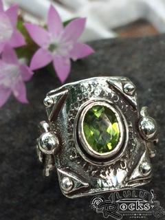 Handcrafted Peridox Silver Ring